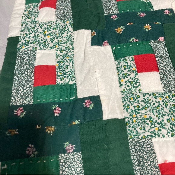 Quilted Table Runner Holiday Red Green Patch Quilt 75" L x 14" W - Picture 7 of 11
